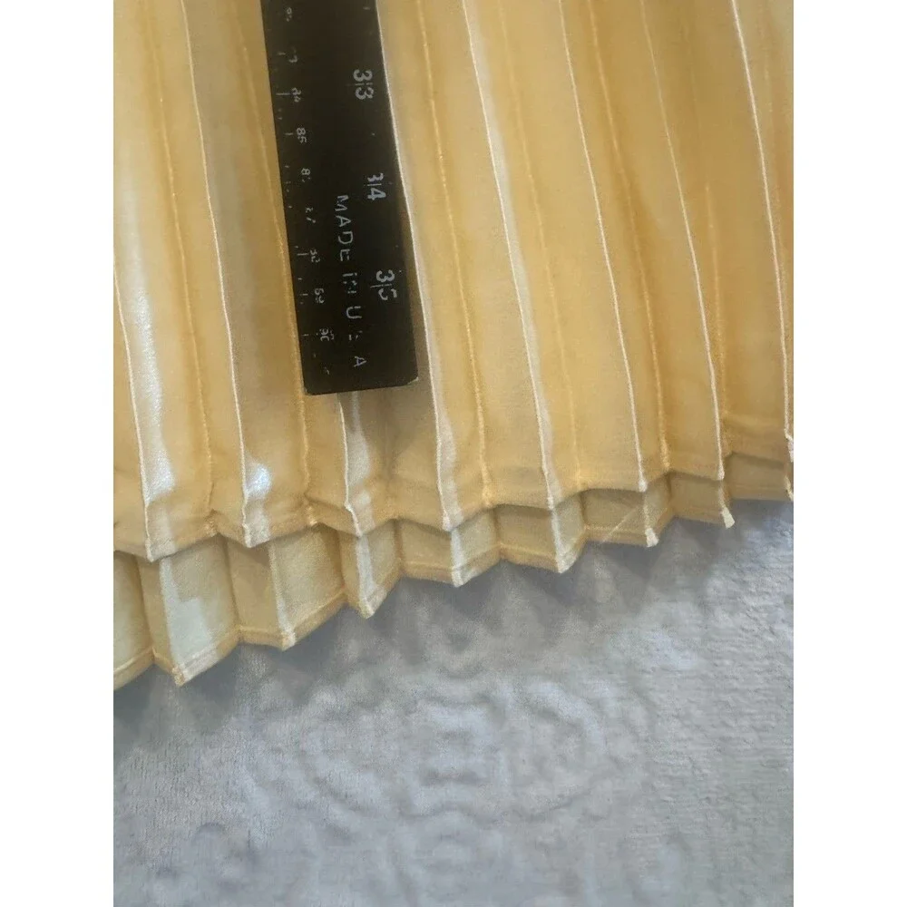 Petal And Pup Pleated Skirt Size 14